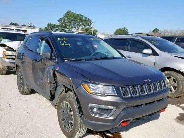 3C4NJDDBXKT619331 - 2019 JEEP COMPASS TR GRAY photo 1