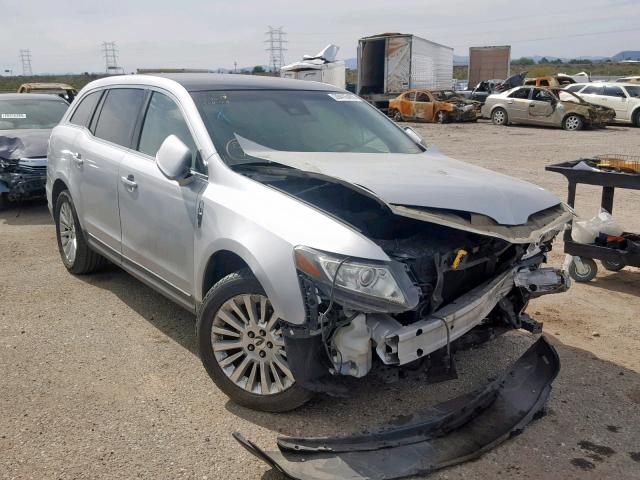 2LMHJ5FR0BBJ50534 - 2011 LINCOLN MKT SILVER photo 1