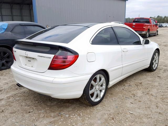 WDBRN47JX2A243664 - 2002 MERCEDES-BENZ C 230K SPO WHITE photo 4