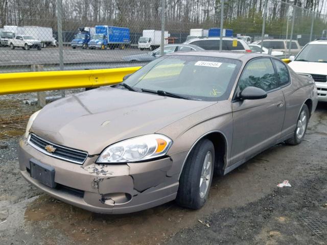 2G1WM15K569268984 - 2006 CHEVROLET MONTE CARL GOLD photo 2