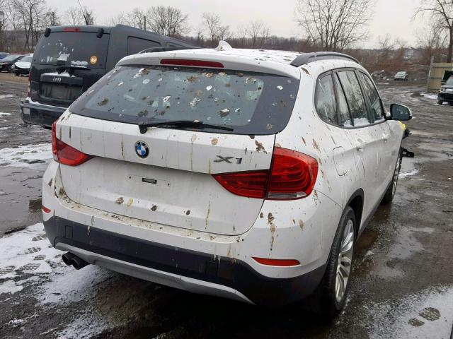 WBAVL1C50DVR83276 - 2013 BMW X1 XDRIVE2 WHITE photo 4