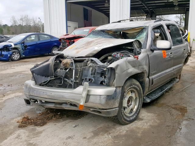 1GKEC13ZX2J326015 - 2002 GMC YUKON GRAY photo 2