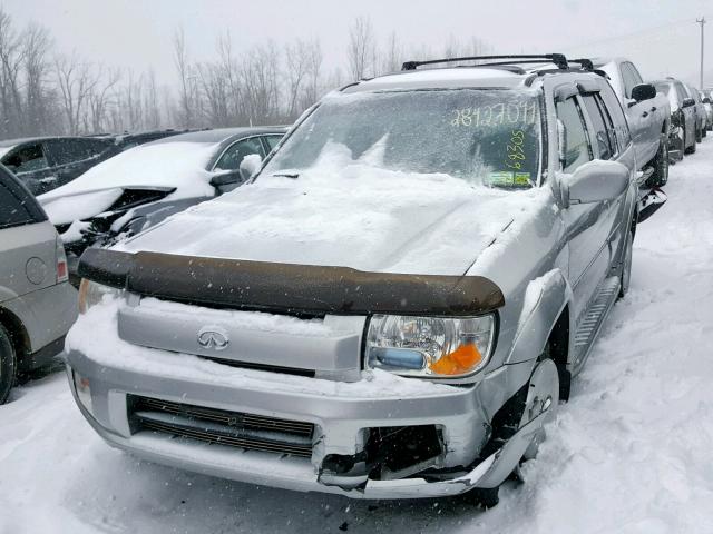 JNRDR09Y12W259919 - 2002 INFINITI QX4 SILVER photo 2