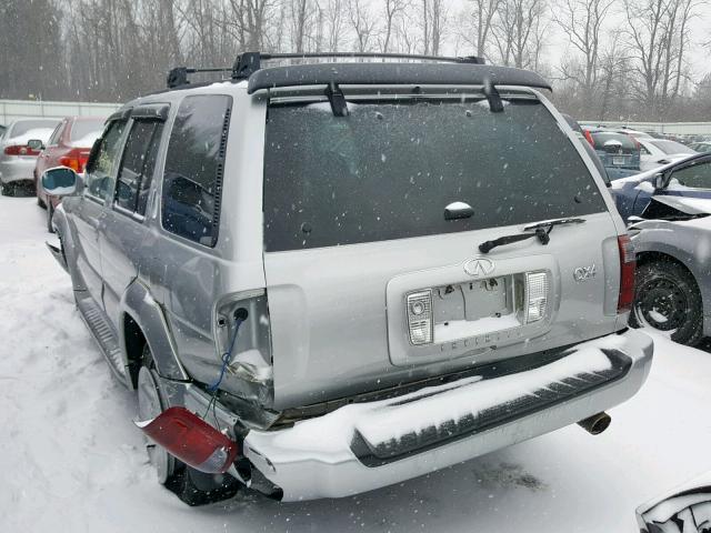 JNRDR09Y12W259919 - 2002 INFINITI QX4 SILVER photo 3