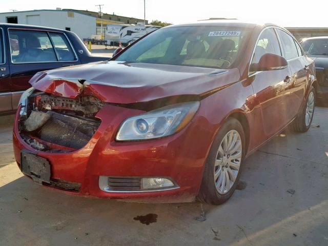 2G4GT5GV1C9195505 - 2012 BUICK REGAL PREM RED photo 2