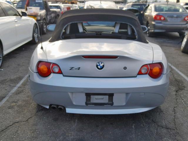 4USBT33453LR65529 - 2003 BMW Z4 2.5 SILVER photo 6