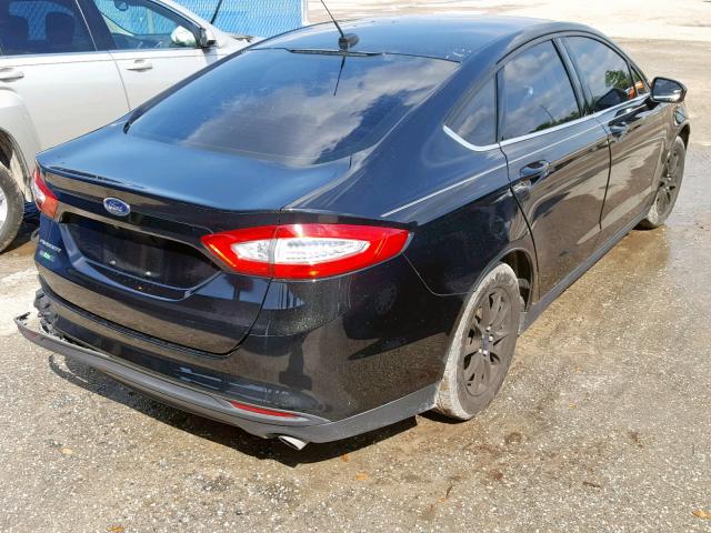 1FA6P0G73F5112933 - 2015 FORD FUSION S BLACK photo 4