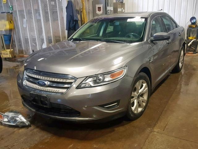 1FAHP2EW2CG135134 - 2012 FORD TAURUS SEL GRAY photo 2