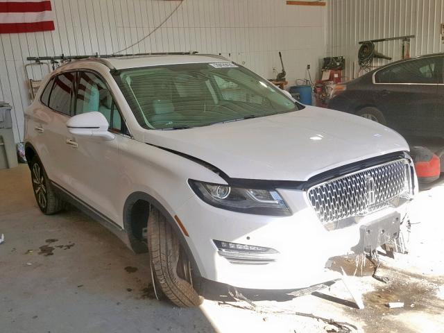 5LMCJ3C95KUL13149 - 2019 LINCOLN MKC RESERV WHITE photo 1