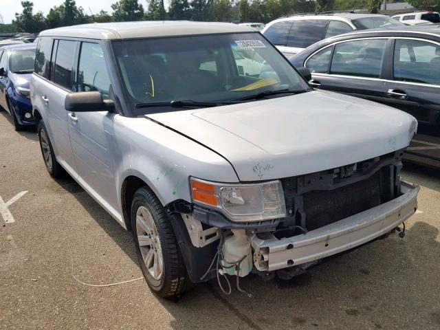 2FMGK5BC1BBD10927 - 2011 FORD FLEX SE SILVER photo 1