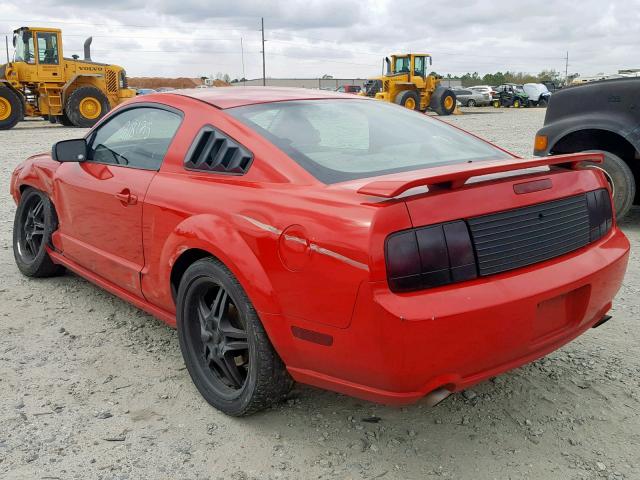 1ZVFT82H055259274 - 2005 FORD MUSTANG GT RED photo 3