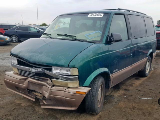 1GNDM19WXYB108572 - 2000 CHEVROLET ASTRO GREEN photo 2