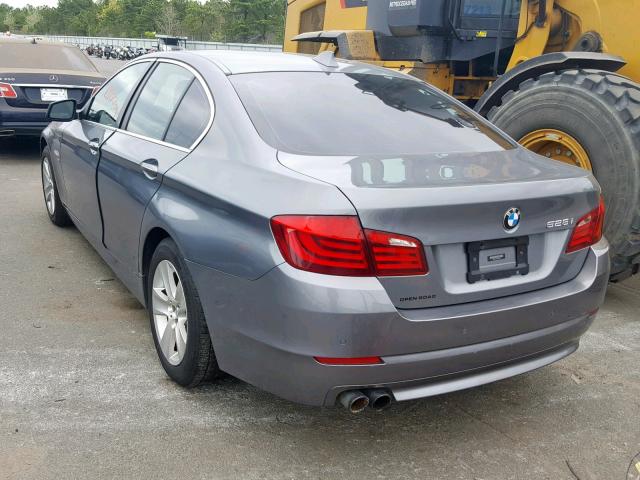 WBAXH5C5XCDW10378 - 2012 BMW 528 XI GRAY photo 3