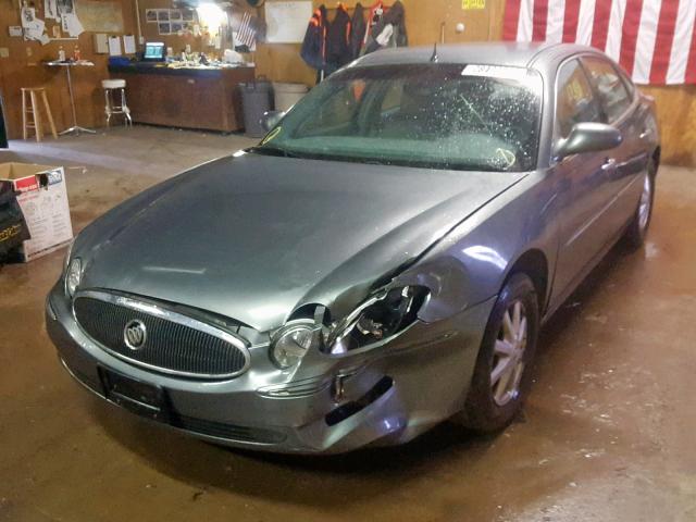 2G4WD532551265626 - 2005 BUICK LACROSSE C GRAY photo 2