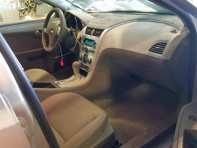 1G1ZB5E01CF202279 - 2012 CHEVROLET MALIBU LS SILVER photo 5