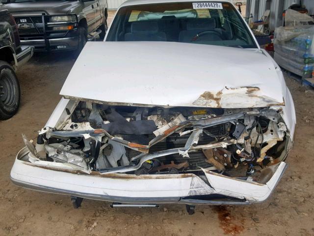 1G4AG55M2S6506451 - 1995 BUICK CENTURY SP WHITE photo 10