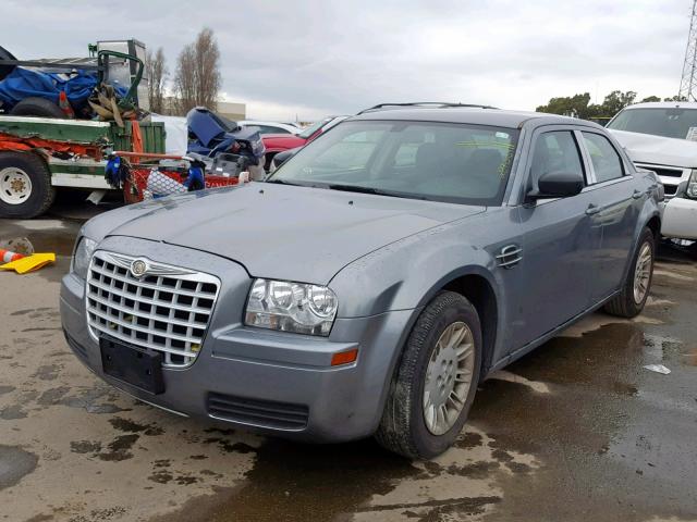 2C3KA43R87H619656 - 2007 CHRYSLER 300 GRAY photo 2