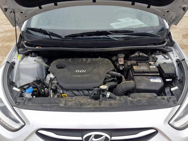 KMHCU5AEXHU332830 - 2017 HYUNDAI ACCENT SPO SILVER photo 7