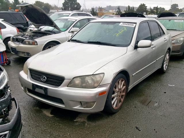 JTHBD192040087345 - 2004 LEXUS IS 300 SILVER photo 2