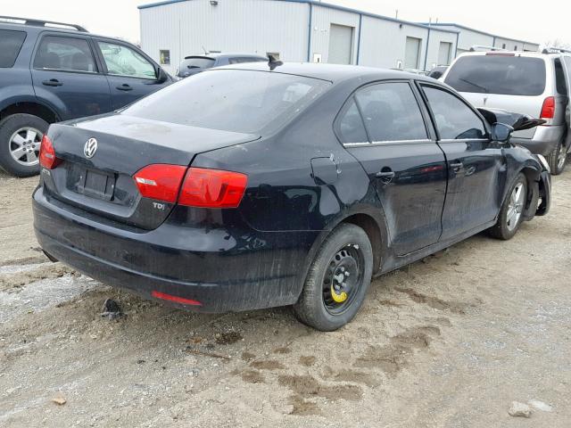 3VWLL7AJ4CM088134 - 2012 VOLKSWAGEN JETTA TDI BLACK photo 4