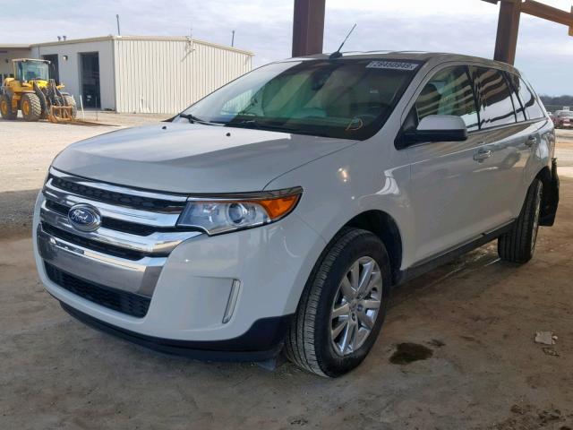 2FMDK3JC6DBB00710 - 2013 FORD EDGE SEL WHITE photo 2