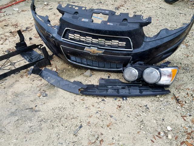 1G1JA6SH6E4195005 - 2014 CHEVROLET SONIC LS CHARCOAL photo 9