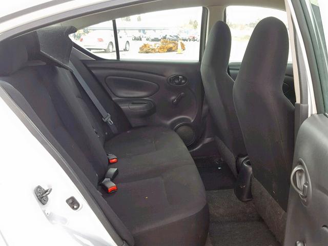 3N1CN7APXCL822947 - 2012 NISSAN VERSA S SILVER photo 6