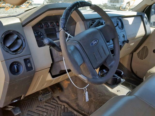 1FD3F30558EE46499 - 2008 FORD F350 SRW S WHITE photo 10