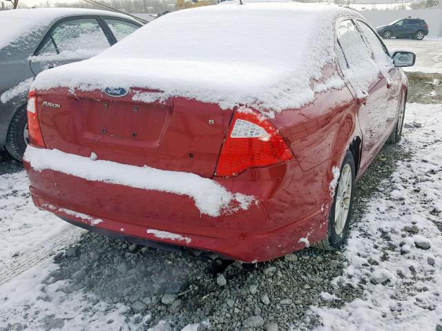 3FAHP0GA0AR111491 - 2010 FORD FUSION S RED photo 4