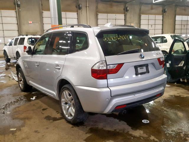 WBXPC9C40AWJ39622 - 2010 BMW X3 XDRIVE3 SILVER photo 3