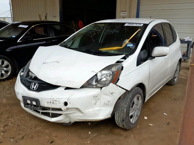 JHMGE8H35DC078063 - 2013 HONDA FIT WHITE photo 2