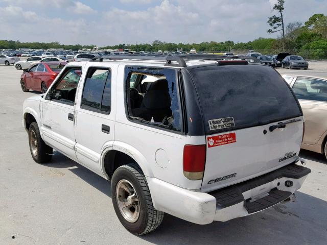 1GNCS13W52K142260 - 2002 CHEVROLET BLAZER WHITE photo 9