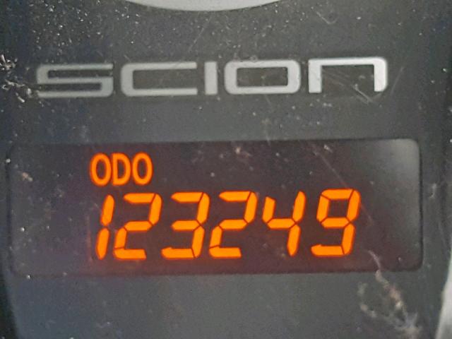 JTKJF5C7XB3009145 - 2011 TOYOTA SCION TC ნაცრისფერი ფოტო 8