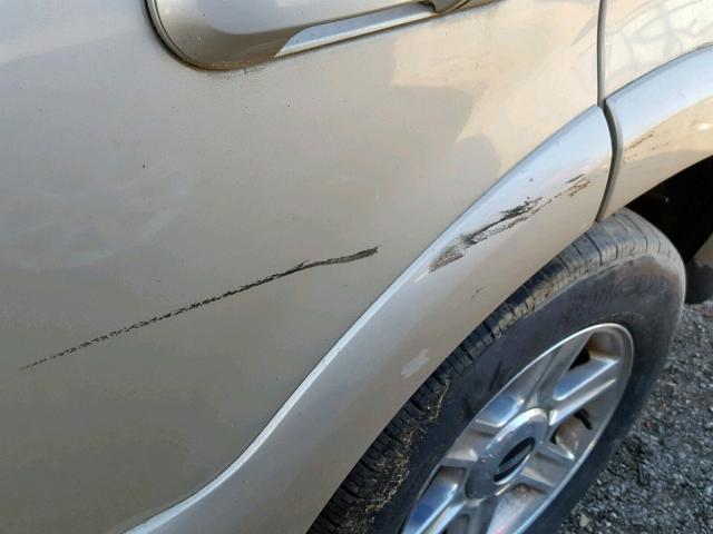 5LMEU68H35ZJ18241 - 2005 LINCOLN AVIATOR 金色 照片 9