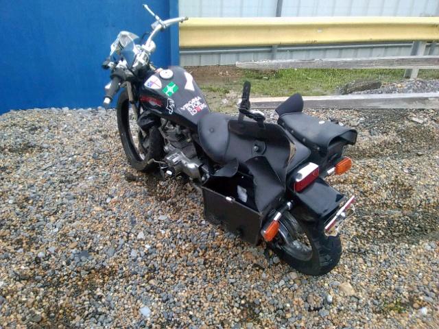 JH2MC13032K800283 - 2002 HONDA CMX250 C BLACK photo 3