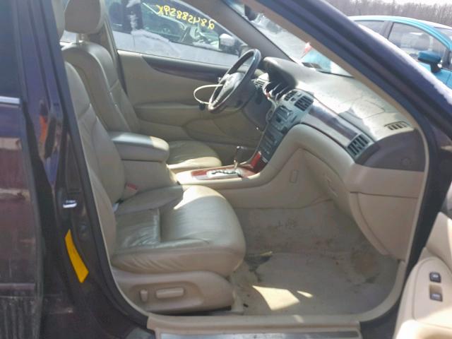 JTHBF30G820061412 - 2002 LEXUS ES 300 GRAY photo 5