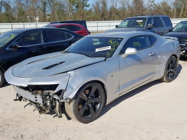 1G1FE1R78J0106613 - 2018 CHEVROLET CAMARO SS SILVER photo 2