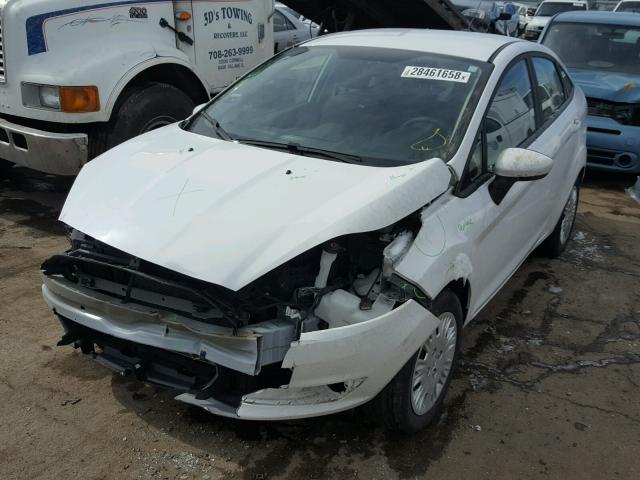 3FADP4AJ0GM130241 - 2016 FORD FIESTA S WHITE photo 2