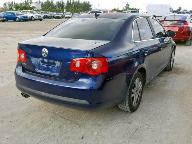 3VWRF71K67M131095 - 2007 VOLKSWAGEN JETTA 2.5 BLUE photo 4