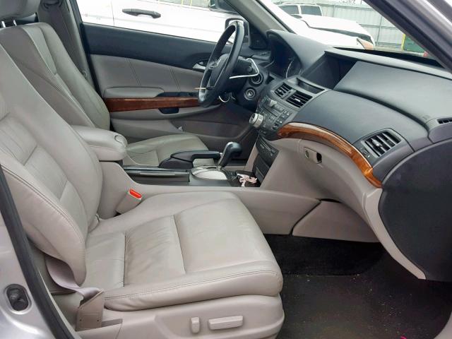 1HGCP3F82CA031743 - 2012 HONDA ACCORD EXL SILVER photo 5