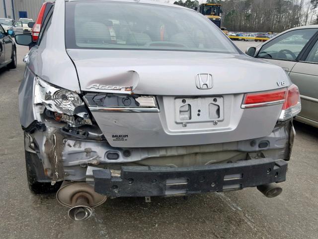 1HGCP3F82CA031743 - 2012 HONDA ACCORD EXL SILVER photo 9