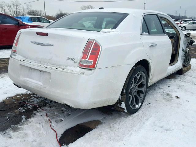 2C3CCAET7DH545793 - 2013 CHRYSLER 300C WHITE photo 4