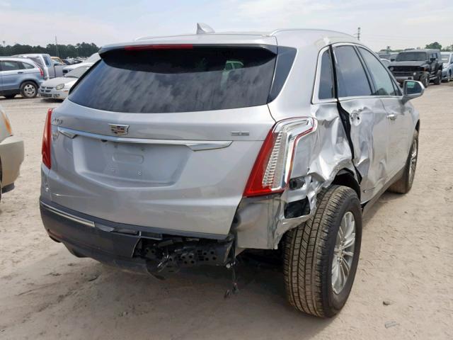 1GYKNBRS3HZ100914 - 2017 CADILLAC XT5 LUXURY SILVER photo 4