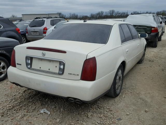 1G6KD54Y15U258850 - 2005 CADILLAC DEVILLE WHITE photo 4