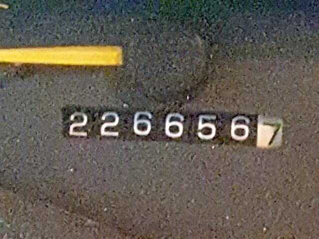 1G2WK52J21F168720 - 2001 PONTIAC GRAND PRIX WHITE photo 8