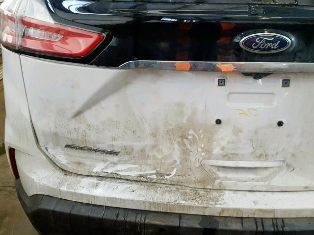 2FMPK4J94KBB15498 - 2019 FORD EDGE SEL WHITE photo 9