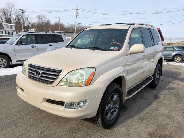 JTJBT20X33003517 - 2003 LEXUS GX 470 WHITE photo 2