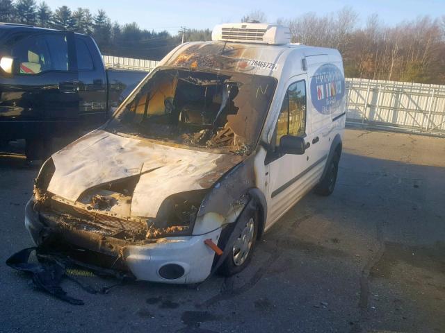 NM0LS7BN5AT019892 - 2010 FORD TRANSIT CO WHITE photo 2