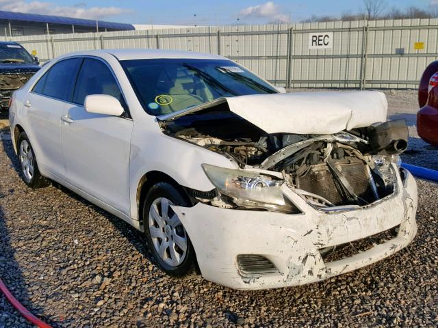 4T1BF3EK3AU560507 - 2010 TOYOTA CAMRY LE A WHITE photo 1