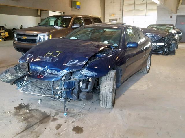 1G1JH12F427293232 - 2002 CHEVROLET CAVALIER L BLUE photo 2